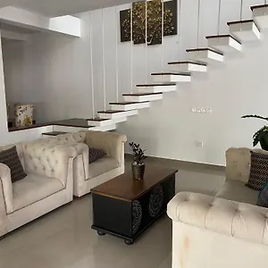 فندق كلاود 9 البوتيكي ***