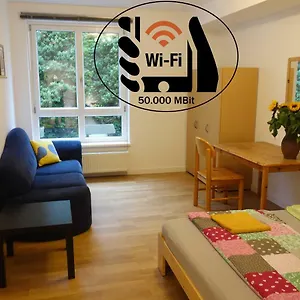  Проживание в семье Private In Prenzlauerberg Германия